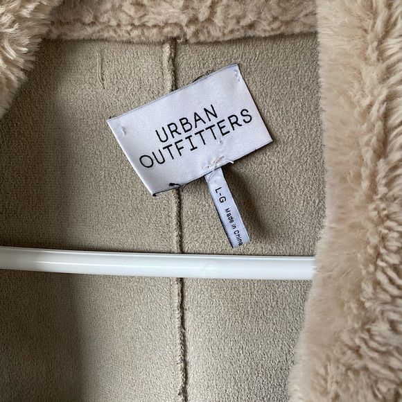 Urban Outfitters Reversible Jacket - Picture 5 of 6